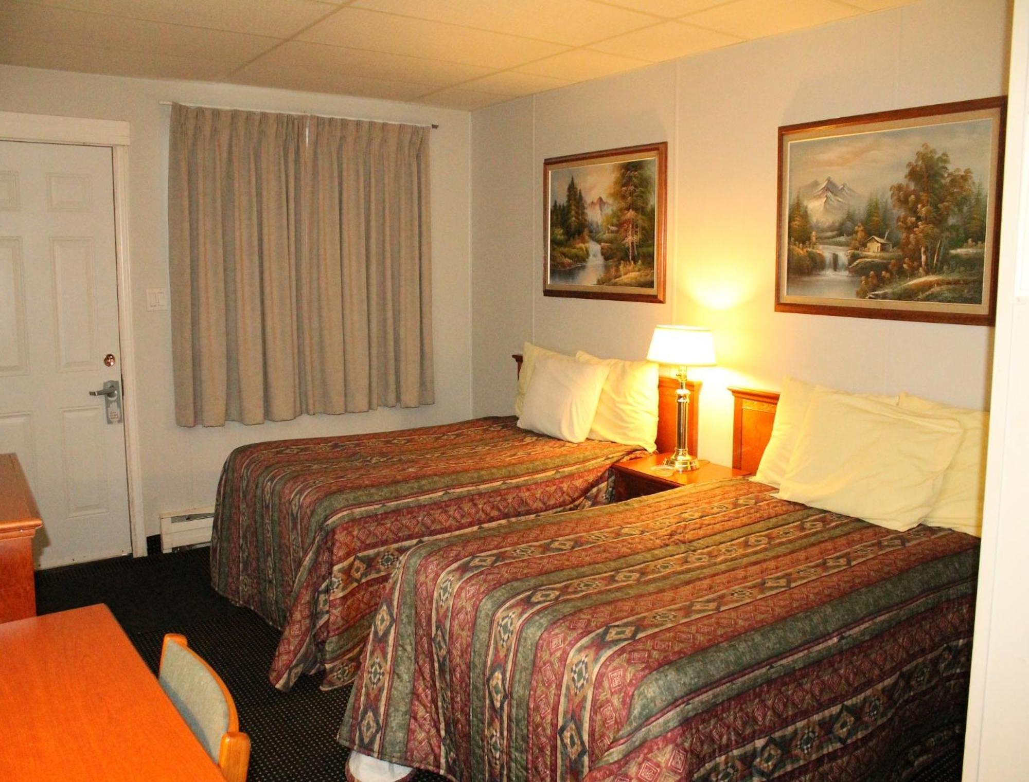 Tel Star Motel 2*